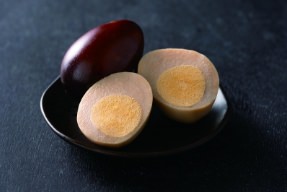 昔たまごの燻製たまご