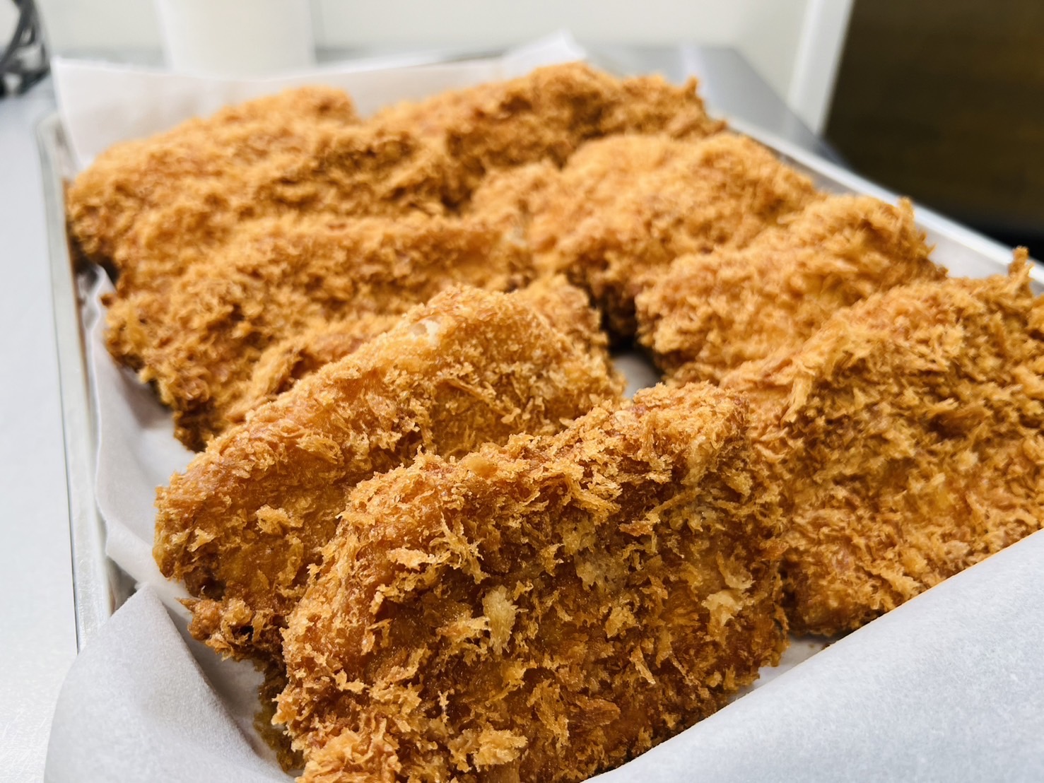 春のピクニックに！土日限定サンドイッチのご紹介